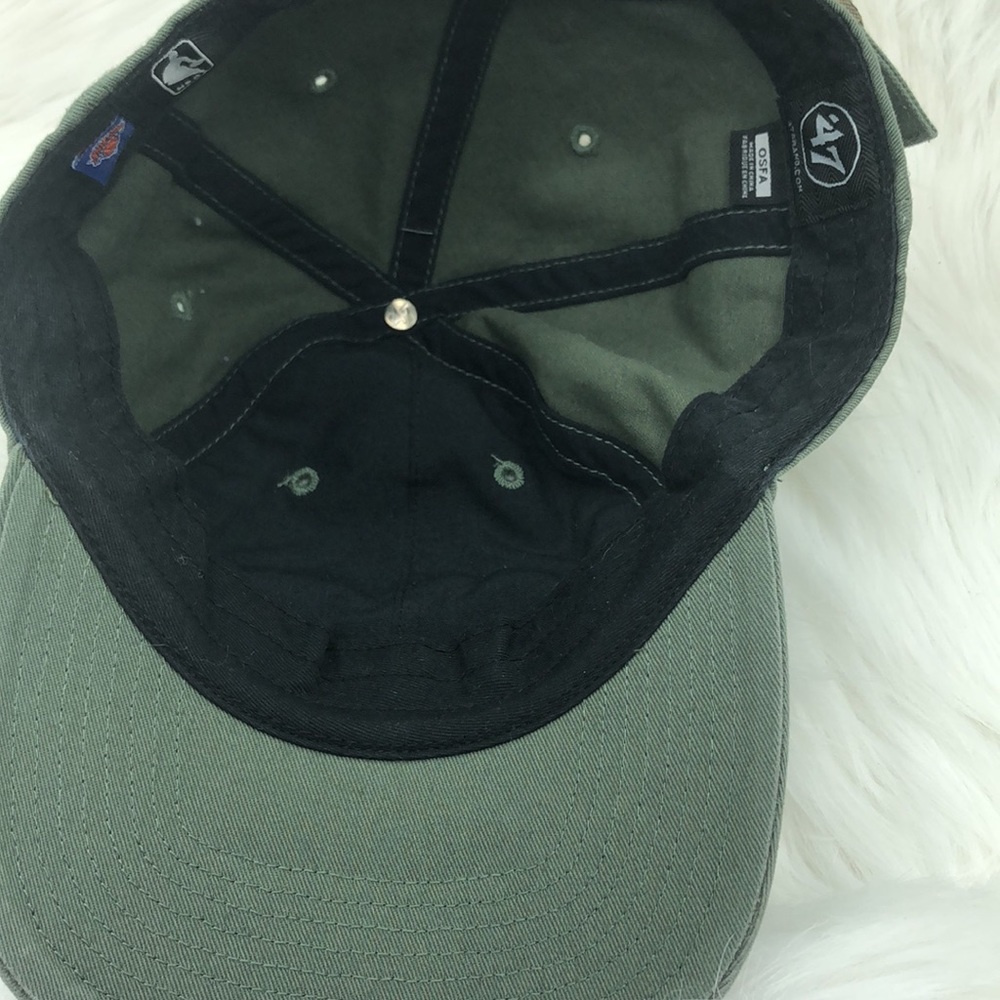 47 X diamond-supply-co X new-york-knicks-diamond-patch-captain SnapBack Hat - Picture 7 of 10